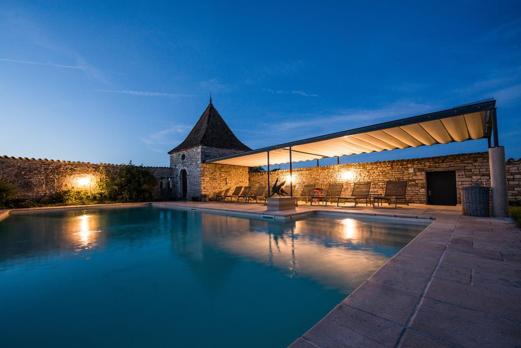 Hotel-Restaurant Le Chateau De Besseuil, Macon Nord - Teritoria Clessé Exteriör bild